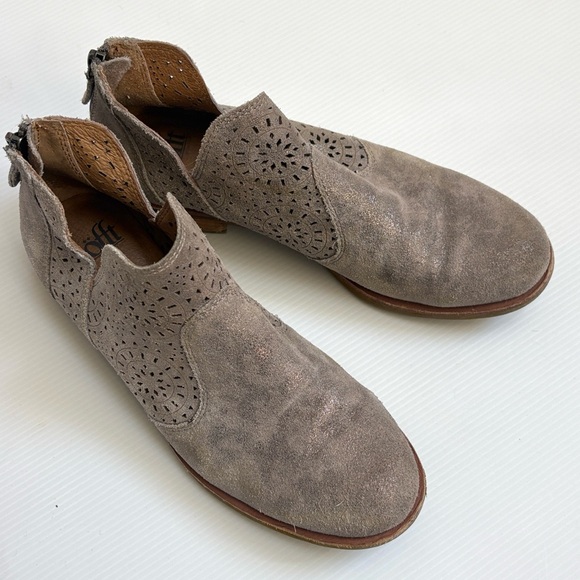 Sofft Barrosa Metallic Ankle Booties - Picture 8 of 12